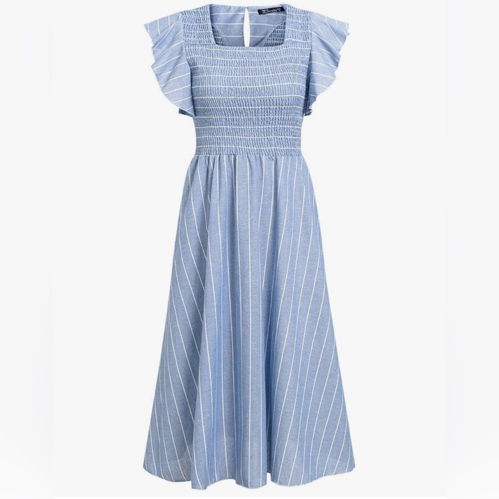 Flattering smocked Midi dress - Picture 2 of 3